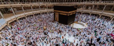 The-Power-of-the-Hajj-A-Sacred-Bond-Through-a-Sacred-Pilgrimage-Hero-Image