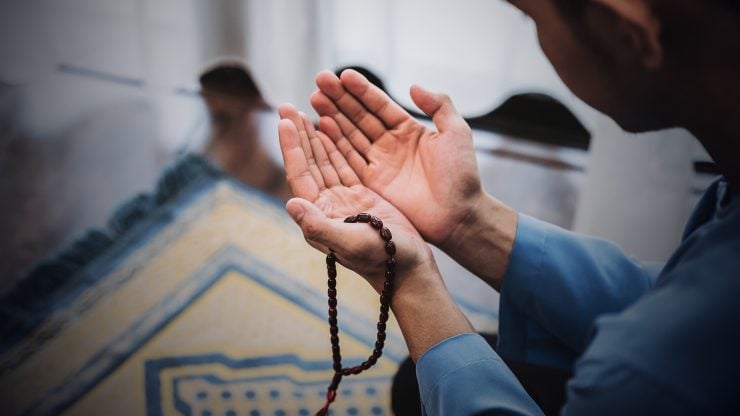 FT- How to Make Dua: The Etiquette of Calling upon Allah